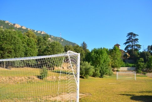 Casa de colònies Mas Banyeres camp de futbol