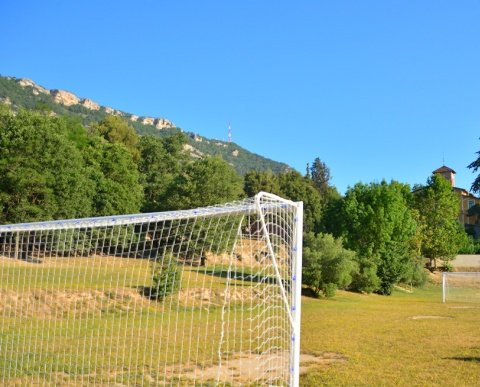 Casa de colònies Mas Banyeres camp de futbol