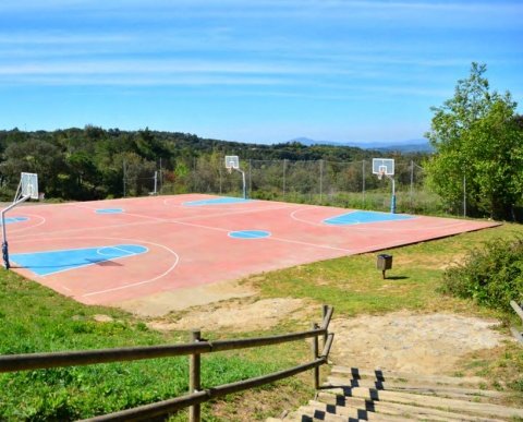 Vacances Singles amb fills Setmana Santa 2023
