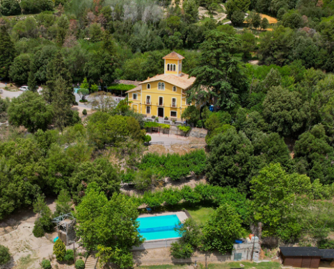 FIN DE AÑO 2025/26 - A TU AIRE