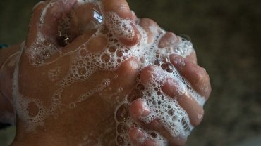 La forma correcta de lavarse las manos