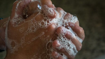 La forma correcta de rentar-se les mans